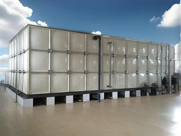 濟(jì)南搪瓷不銹鋼水箱的安裝高度是根據(jù)什么來確定的?